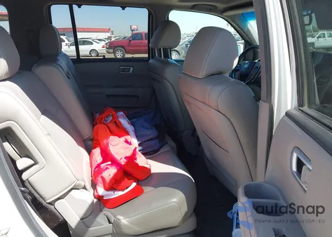 2012 Honda Pilot Touring из США, поврежденный, VIN 5FNYF4H92CB018162